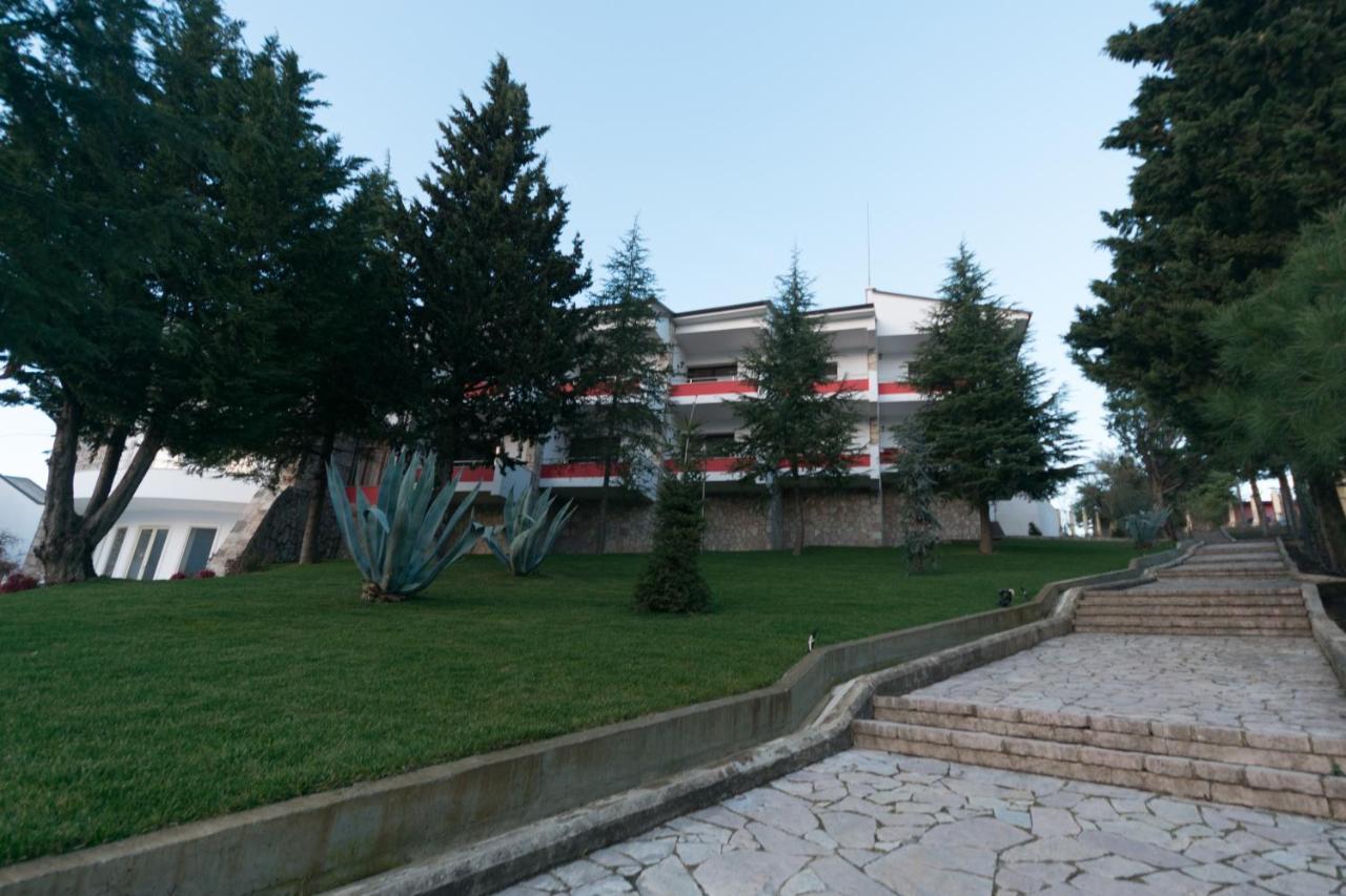 Chateau Linza Resort Tirana Exterior foto