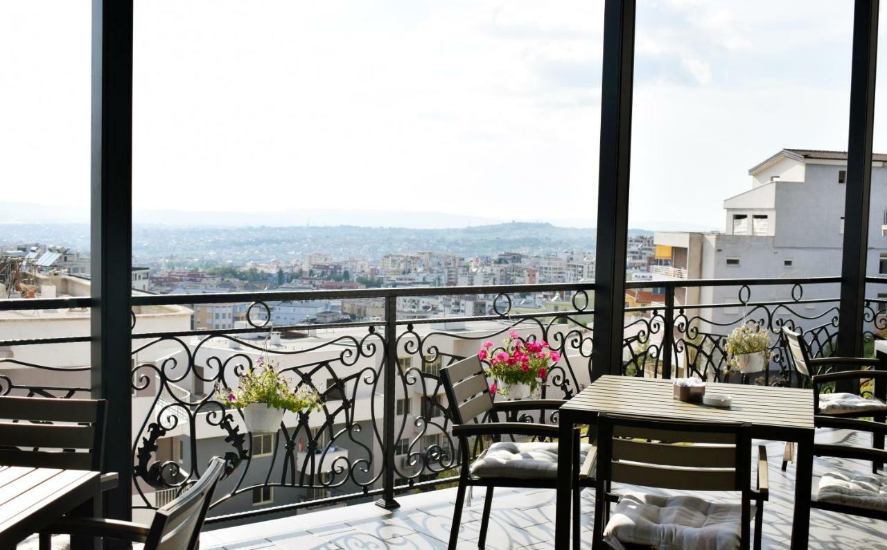Chateau Linza Resort Tirana Exterior foto
